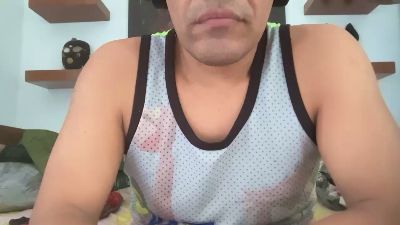 RealRaval19 live cam on Cam4