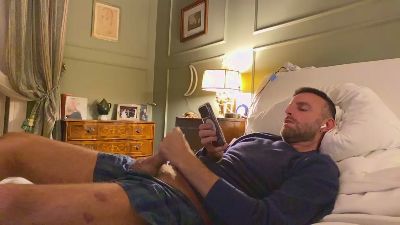 RealUzReloaded live cam on Cam4