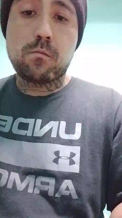 Realabel live cam on Cam4