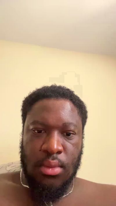 Realpervert9 live cam on Cam4