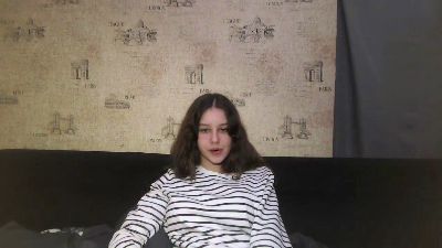 RebbecaDibrito live cam on Cam4