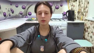 RebbeccaGrieme live cam on Cam4
