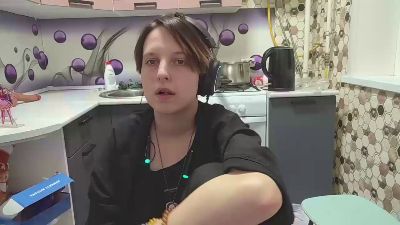 RebbeccaGrieme live cam on Cam4