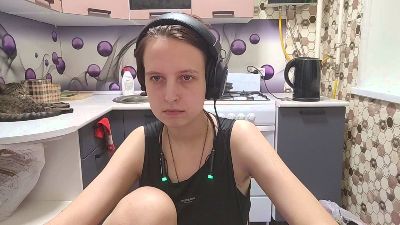 RebbeccaGrieme live cam on Cam4
