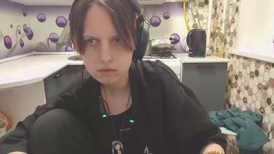 RebbeccaGrieme live cam on Cam4