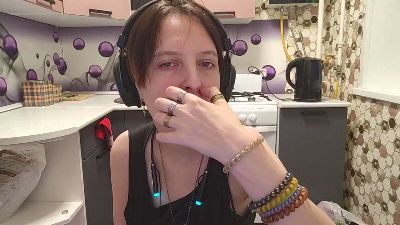 RebbeccaGrieme live cam on Cam4