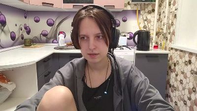 RebbeccaGrieme live cam on Cam4