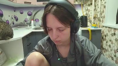 RebbeccaGrieme live cam on Cam4
