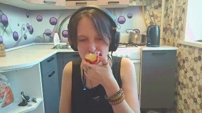 RebbeccaGrieme live cam on Cam4