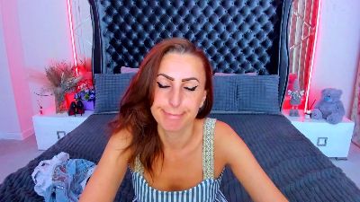 Rebeca_Diamond live cam on Cam4