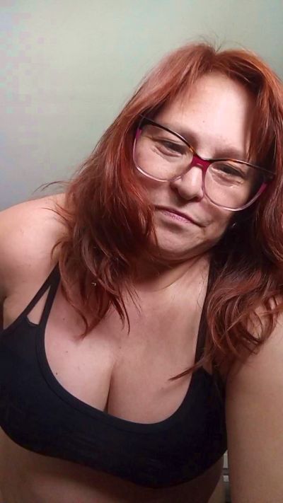 Rebecageisha live cam on Cam4