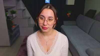 RebekahWinzer live cam on Cam4