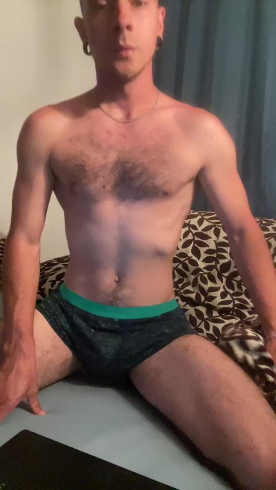 RebelNick live cam on Cam4