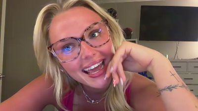 https://snapshots.xcdnpro.com/thumbnails/RedHotRodeo?s=YSpxbUrLsfDTNH/S9xRjUVoKHbYV2RLQ108qdS5vt+M= Live Cam4 Model