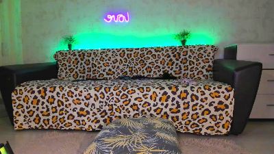 RedHurricane live cam on Cam4