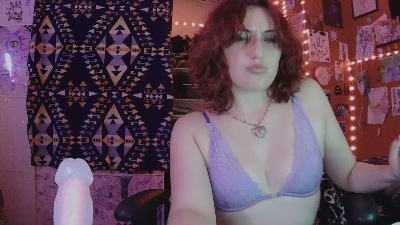 Red_Raven18 live cam on Cam4