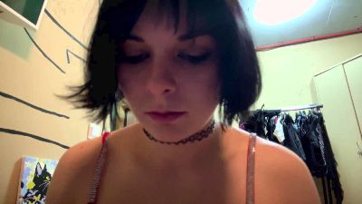 Reeegina live cam on Cam4