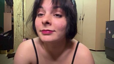 Reeegina live cam on Cam4