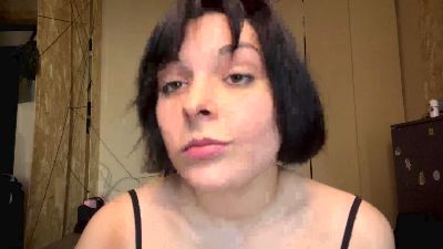 Reeegina live cam on Cam4