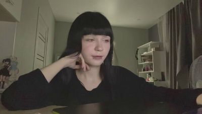 RegeniaWicka live cam on Cam4
