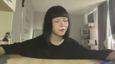RegeniaWicka live cam on Cam4