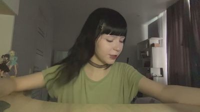 RegeniaWicka live cam on Cam4