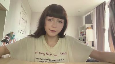 RegeniaWicka live cam on Cam4