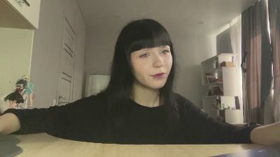 RegeniaWicka live cam on Cam4