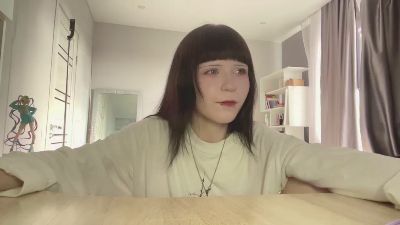 RegeniaWicka live cam on Cam4