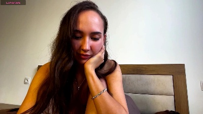 ReginaBerri live cam on Cam4
