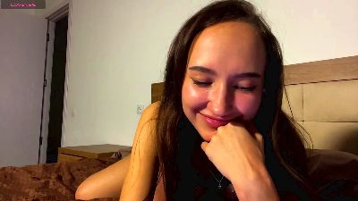 ReginaBerri live cam on Cam4