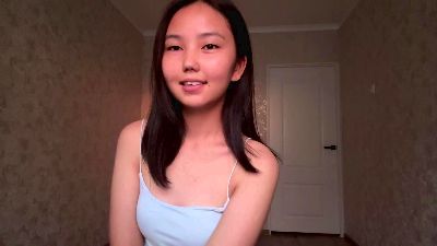 ReginaNoble live cam on Cam4