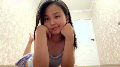 ReginaNoble live cam on Cam4
