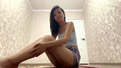 ReginaNoble live cam on Cam4