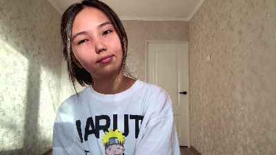 ReginaNoble live cam on Cam4