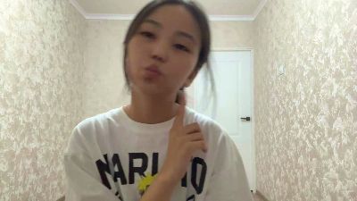 ReginaNoble live cam on Cam4