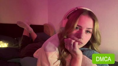 ReikoStamnos live cam on Cam4