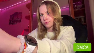 ReikoStamnos live cam on Cam4