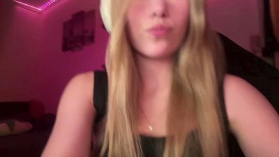 ReikoStamnos live cam on Cam4