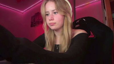 ReikoStamnos live cam on Cam4
