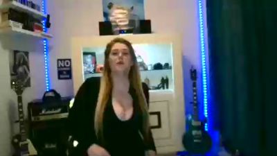 ReineAline live cam on Cam4