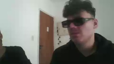 Reisanal live cam on Cam4