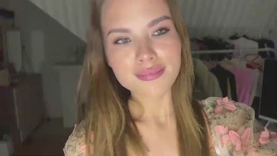 ReitaSorsby live cam on Cam4