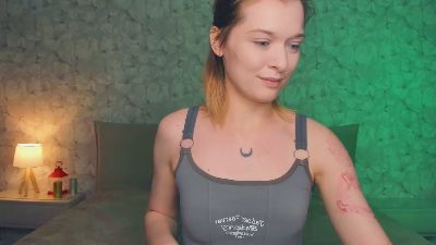 ReitaStrickert live cam on Cam4