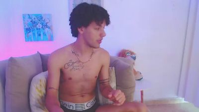 RenataMoon live cam on Cam4