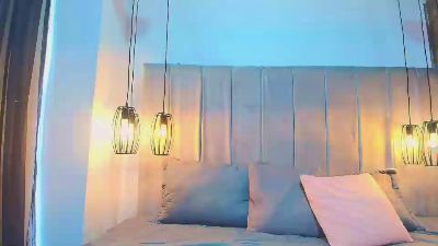 Renata_Fitnes live cam on Cam4