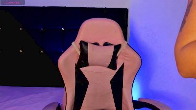 Renatawilsom live cam on Cam4