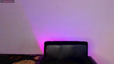 Renatawilsom live cam on Cam4