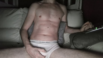 Renezelwegher24 live cam on Cam4