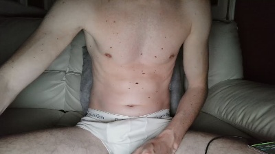 Renezelwegher24 live cam on Cam4